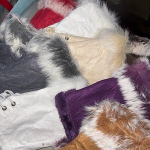 Rabbit fur fingerless gloves